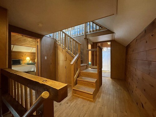 The Barn - Quiet Neighborhood!