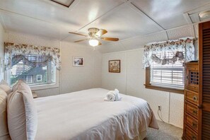 3 bedrooms, free WiFi, bed sheets