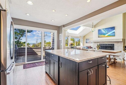 Gull`s Nest - Oceanview Condo with Pool!