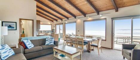 Flat-screen TV, fireplace