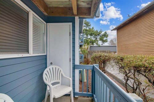 Sandcastle Inn #601 - Downtown Apartment!