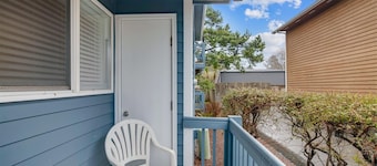 Sandcastle Inn #601 - Beachcomber Vacation Homes