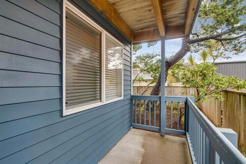 Sandcastle Inn #602 - Downtown Apartment!