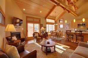 Flat-screen TV, fireplace