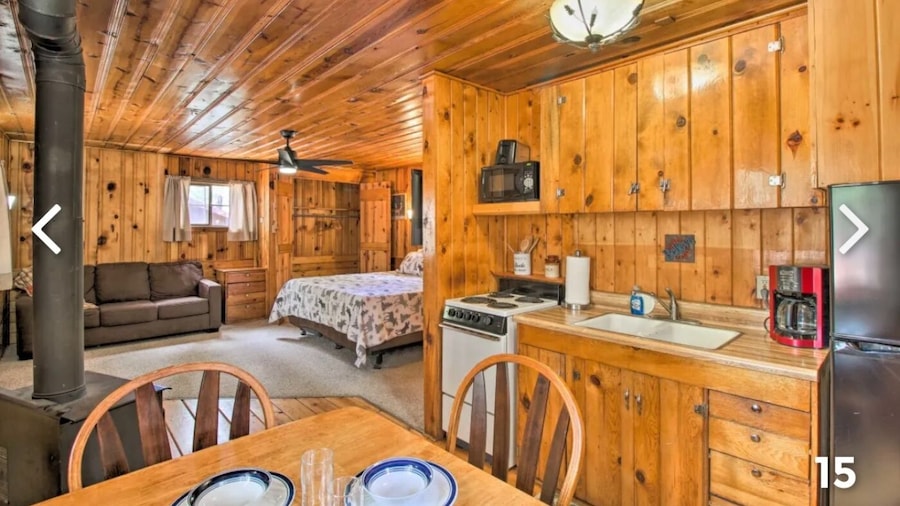 Hidden Rest Cabins & Resort