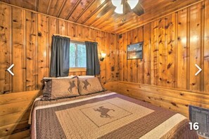 Family Cabin | Down duvets, memory-foam beds, individually decorated - Hidden Rest Cabins & Resort (Lakeside)