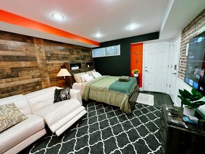 Room - Private Spot 15 mns Newark Airport / 20mns to NY, 1bedR for two (Jersey City)