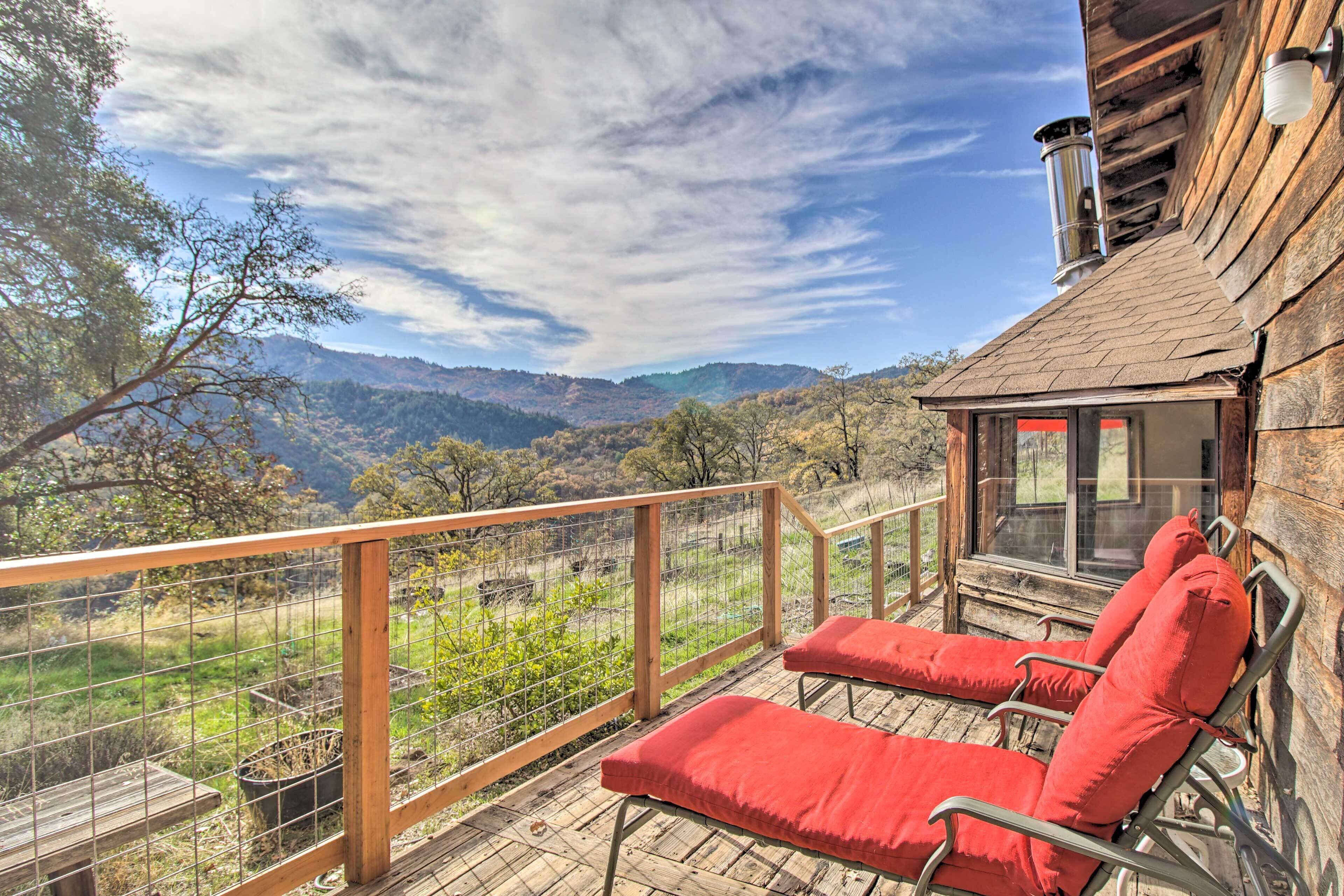 Tranquil Wine Country Cottage w/ Scenic Views