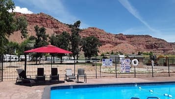 Seasonal outdoor pool