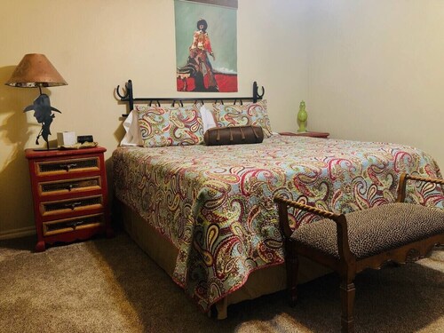MJ’S BUNKHOUSE #4