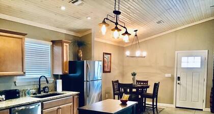 PIONEER VILLAGE-RED DIRT CABIN