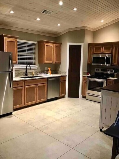 PIONEER VILLAGE-OKLAHOMA SKY CABIN