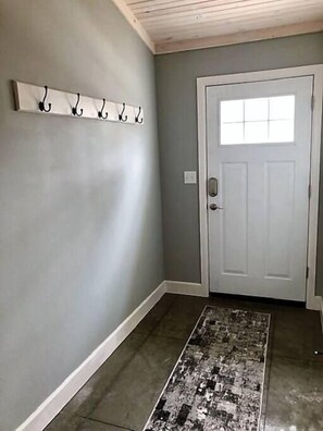 Interior - PIONEER VILLAGE-GOLDENROD CABIN (Pawhuska)