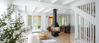 ōVive – Stunning River View, Design, Hot Tub & Tremblant