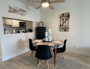 Dining - Eclectic Easeful Stay At The Keys! (Islamorada)