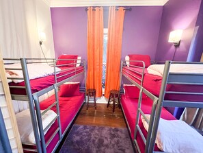 Dormitorio compartido básico | Wifi gratis 
