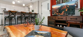 Brick Suite | Bright & Bold Retreat Near Old Town