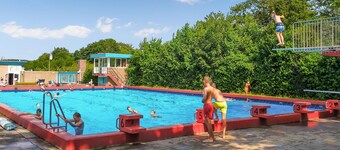 2 bedroom cozy home in Heinkenszand