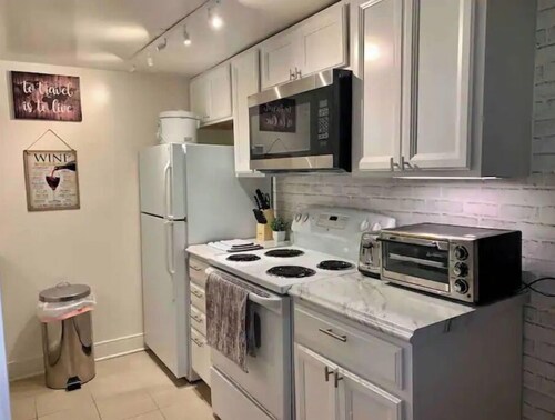 Pro Clean 96-Walk Score Adams Morgn/U St Cozy!