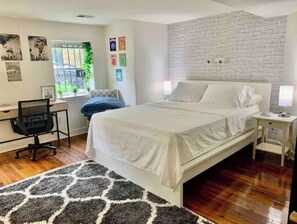 1 bedroom, desk, iron/ironing board, WiFi - Pro Clean 96-Walk Score Adams Morgn/U St Cozy! (Washington)