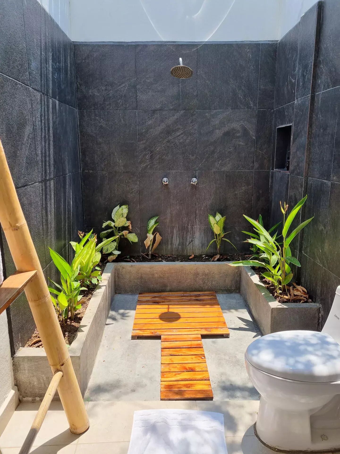 Enceinte de l’hébergement