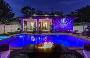 Outdoor pool, a heated pool