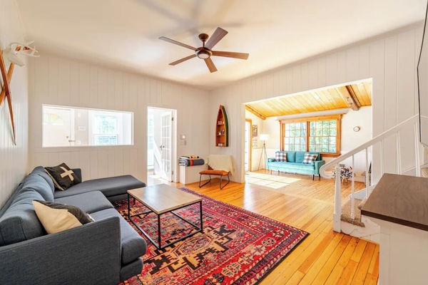 Smart TV, fireplace, books