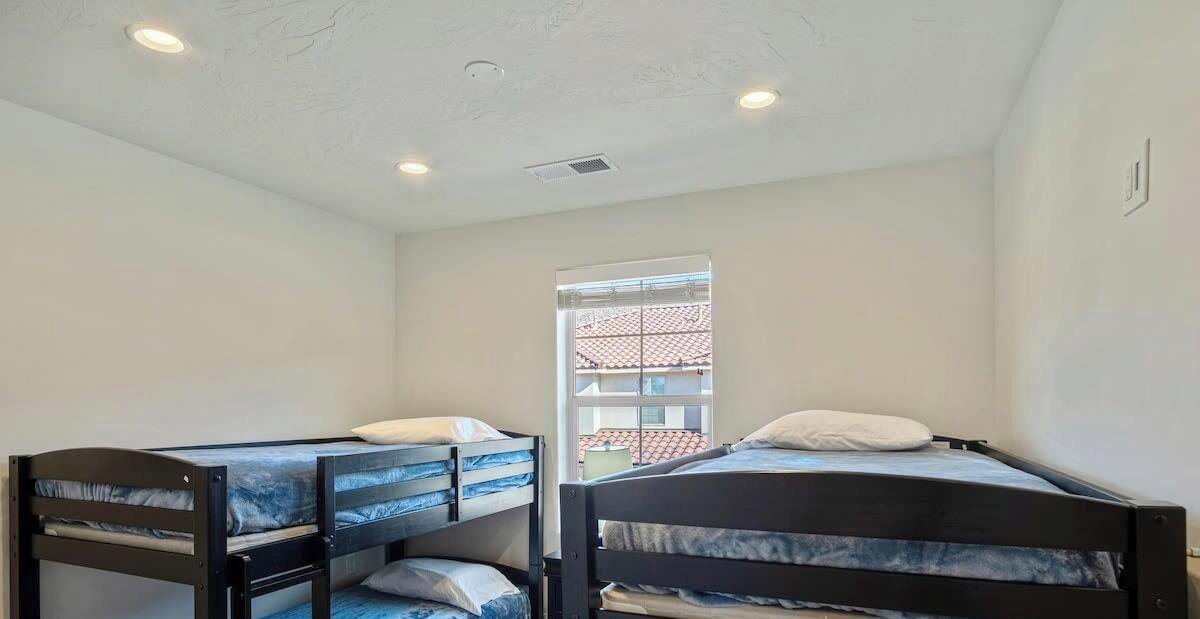 3 bedrooms, iron/ironing board, travel crib, WiFi