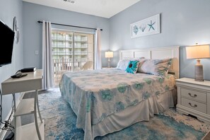 5 bedrooms, WiFi, bed sheets - Spacious 5 bedroom oceanview condo - Cherry Grove Beach (North Myrtle Beach)