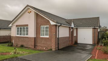 Cottage | Front of property