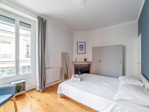 1 bedroom, iron/ironing board, WiFi, bed sheets - Appartement Anatha - Welkeys (Lyon)