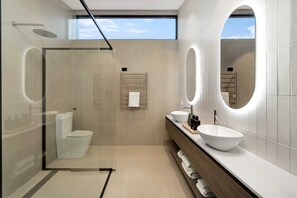 Shower, designer toiletries, hair dryer, bathrobes - The Lane Retreat (Pokolbin)