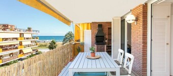 Unique Sea views & Beachfront Apartment