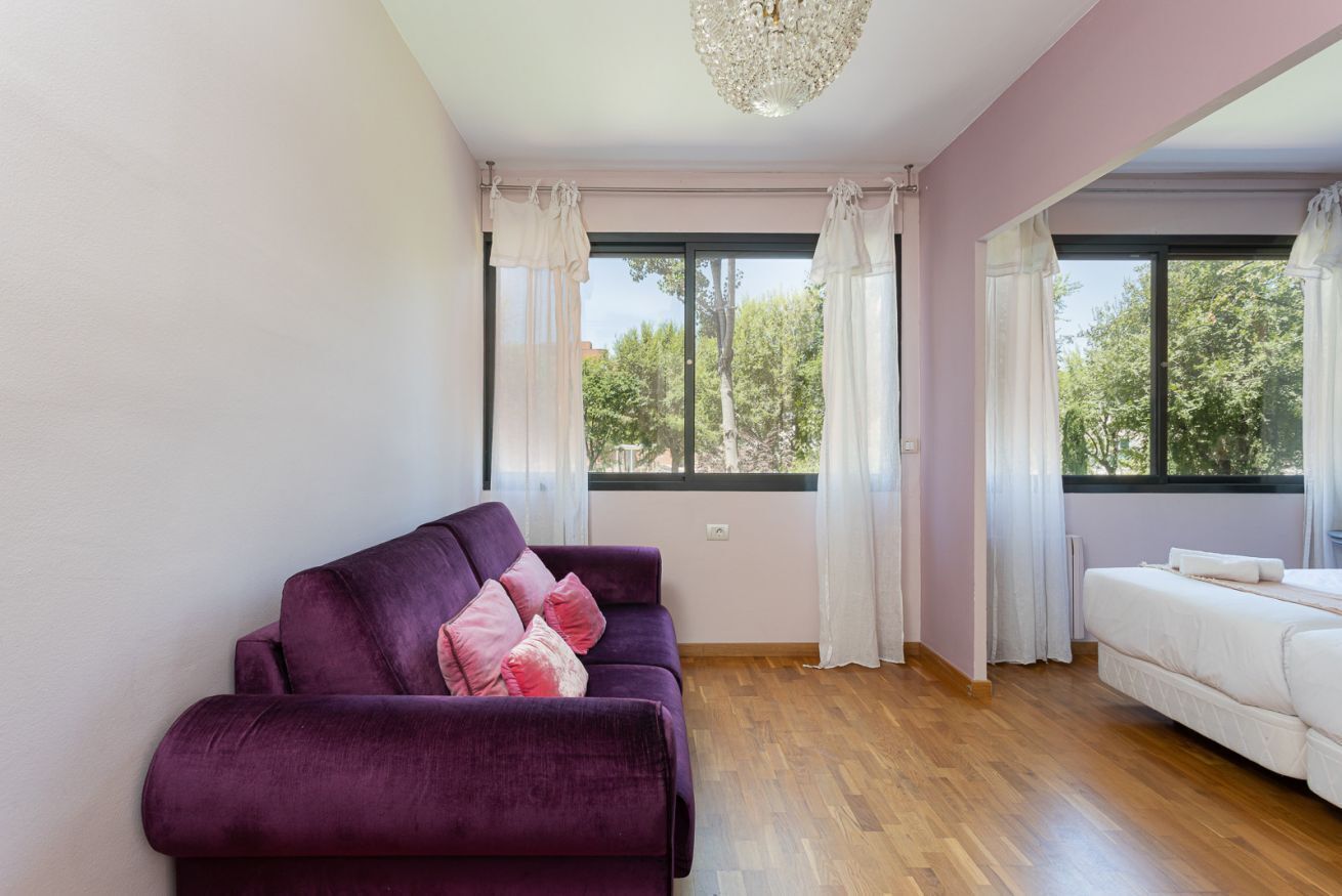 3 chambres, fer et planche à repasser, lit parapluie, Wi-Fi gratuit