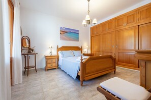 4 Schlafzimmer, kostenloses WLAN, Bettwäsche