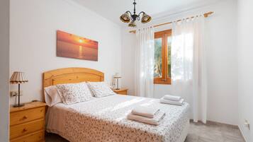 4 chambres, Wi-Fi gratuit, draps fournis