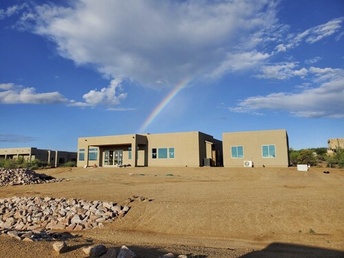 Casita in secluded Rio Verde area steps away from Tonto National Forest
