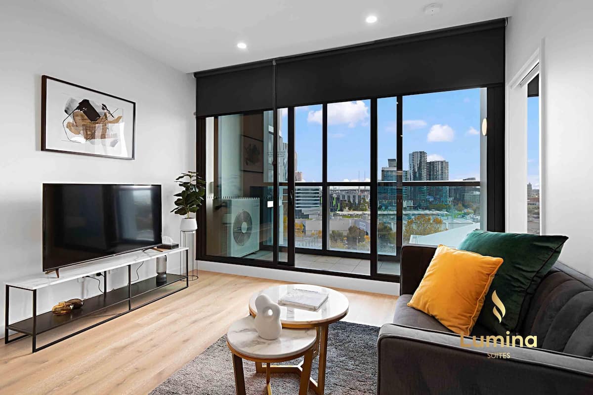 City Apartment | 2 bedrooms, laptop workspace, iron/ironing board, rollaway beds