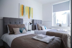 2 makuuhuonetta, Wi-Fi, vuodevaatteet