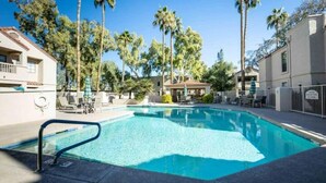 Outdoor pool - Spacious Mesa 2 Bdrm Condo! (Mesa)