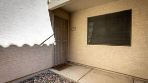 Exterior detail - Spacious Mesa 2 Bdrm Condo! (Mesa)