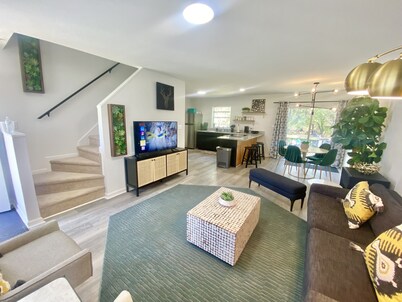Duke Cottage Home-Available Feb 2023