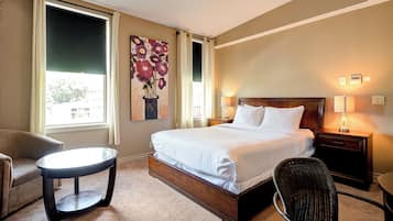 Junior Room | 1 bedroom, blackout drapes, iron/ironing board, free WiFi