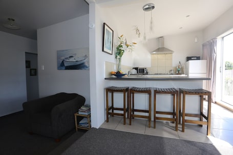 Fridge, microwave, oven, stovetop. Beach front cottage
