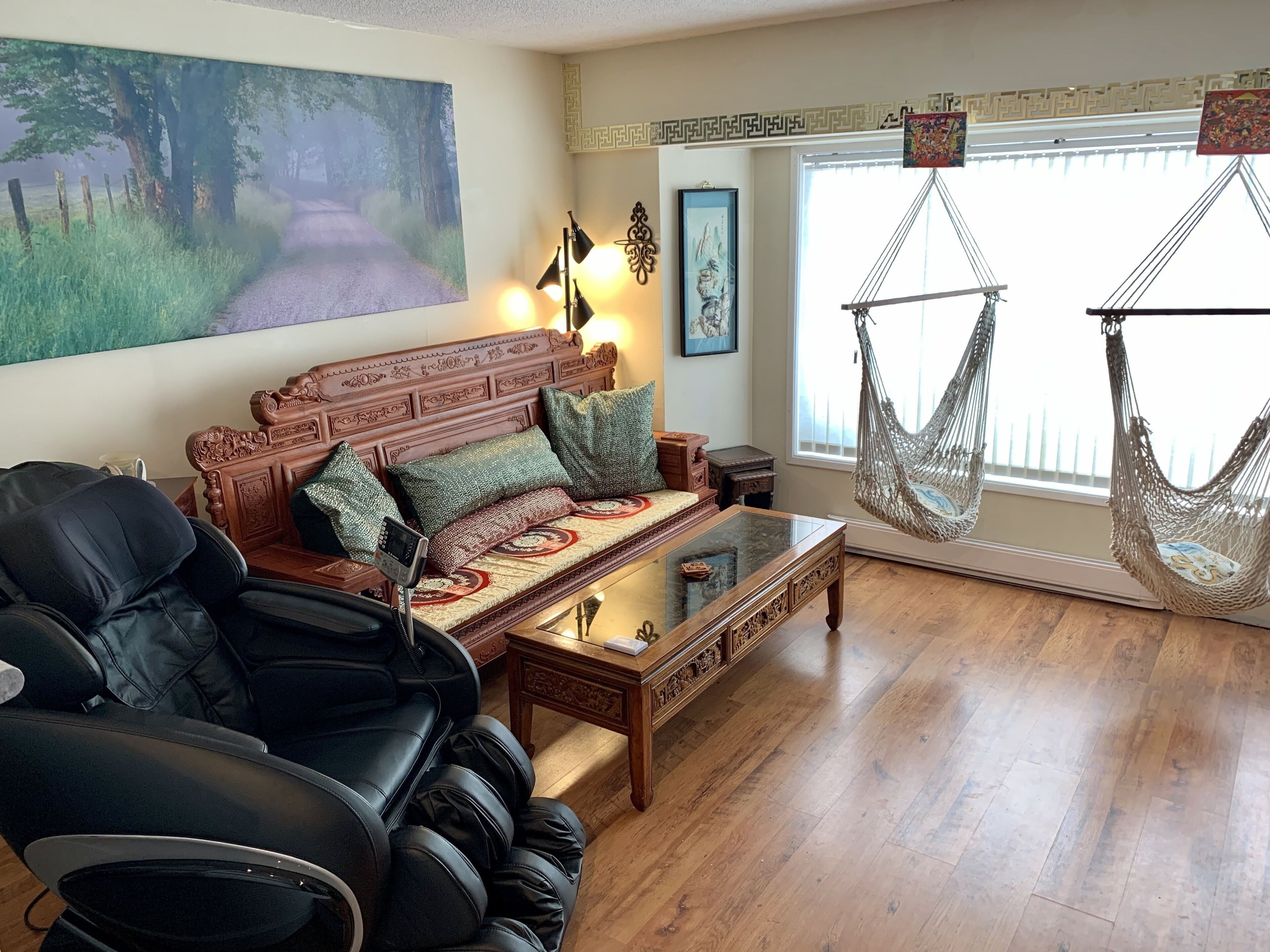 Smart-tv och eldstad