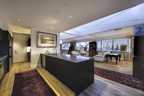 Attico panoramico | Cucina privata | Frigorifero con congelatore, microonde, forno, piano cottura