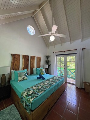 3 bedrooms, desk, iron/ironing board, WiFi - Reefside Villa Tobago (Bon Accord)