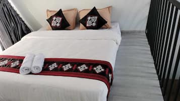 Luxury Double or Twin Room | In-room safe, iron/ironing board, free WiFi