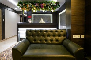 Reception hall - Hotel Pine Tree (Chennai)
