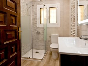Bathroom - House with private pool in L'escala, Costa Brava-HUTG-047886 (l'Escala)